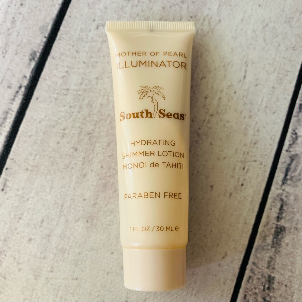 South Seas Mother Of Pearl Illuminating Shimmer Lotion~Sealed~1 Oz/30ml